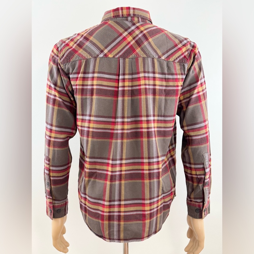 Columbia Omni Wick Plaid Long Sleeve, Button Up Shirt, Men's Size Small - Picture 3 of 10